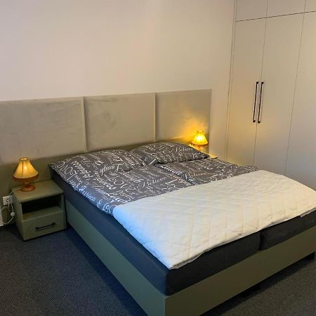 Liptovský Mikuláš Apartman Juraj מראה חיצוני תמונה